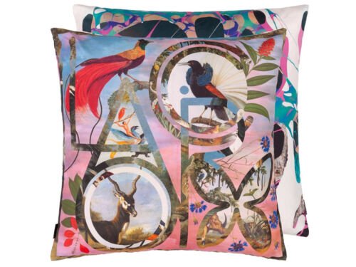 Kissen mit exotischem Design aus Vögeln, Impala, floralen Elementen